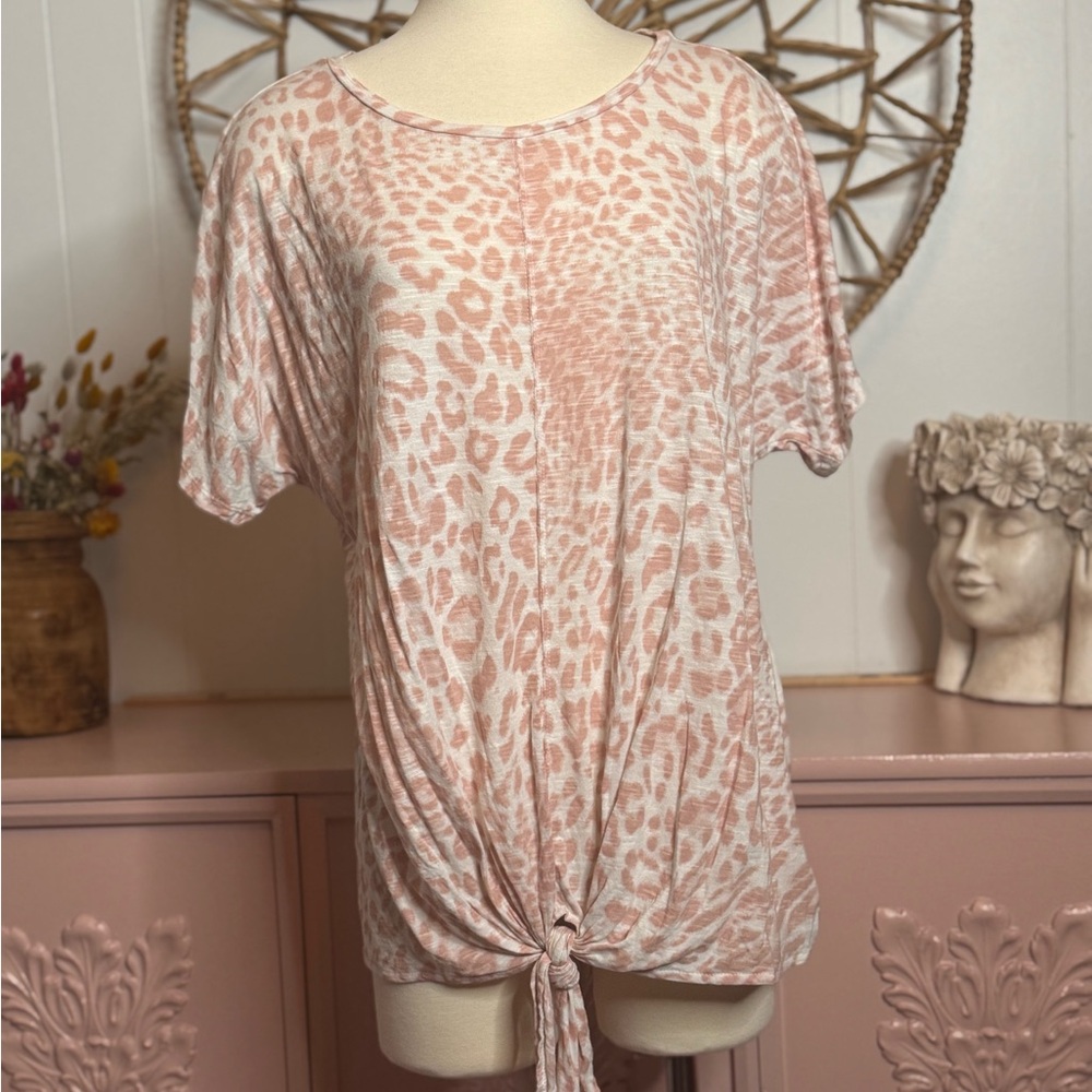 New‎ Directions 1X Cream Tie Front Short Sleeve Tee